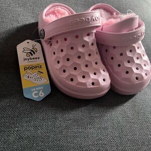 Target Joybees Kids Light Pink with removable liners Slippers